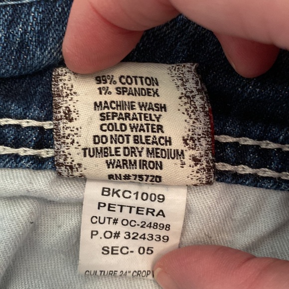 BKE Culture Crop Jeans - Picture 8 of 10